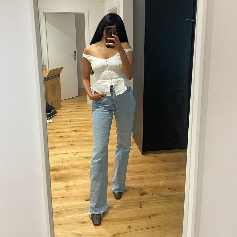 Reformation Lilly Linen off the shoulder top